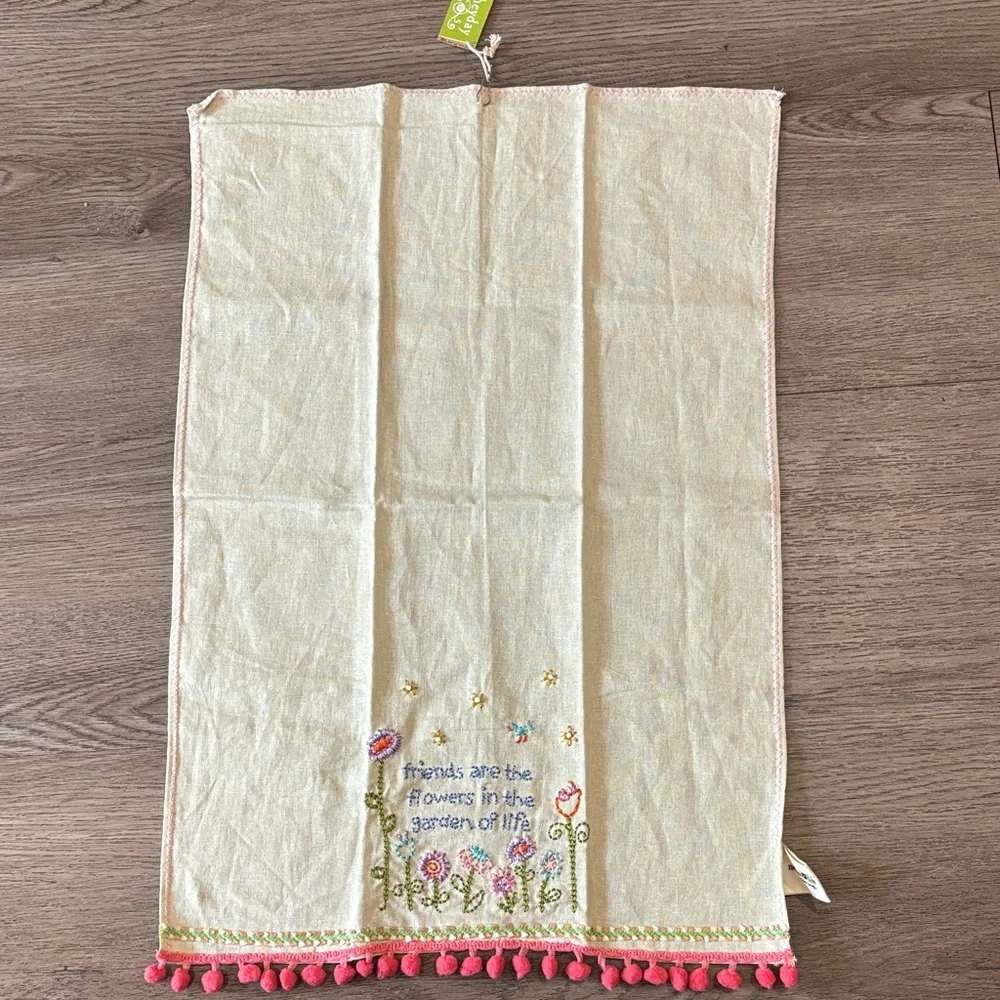 NATURAL LIFE Linen Hand Towel with Colorful Floral Embroidery and Pink Pom Trim